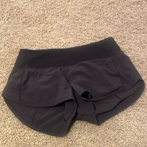Black Lululemon Speed Ups Low Rise 2.5 Size 0